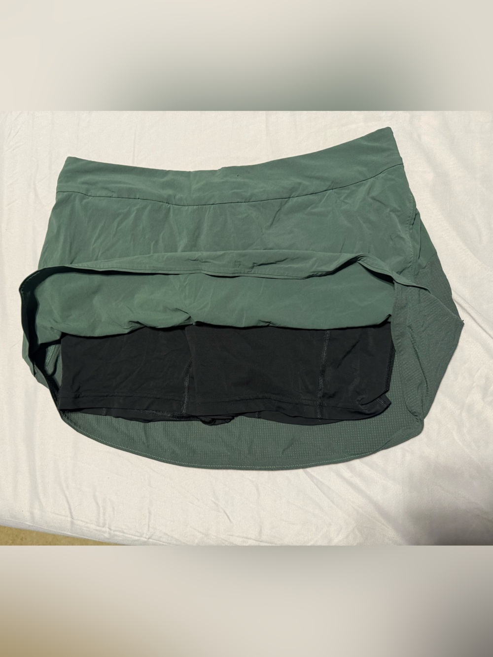 Outdoor Voices Green Skort Large - Picture 2 of 4